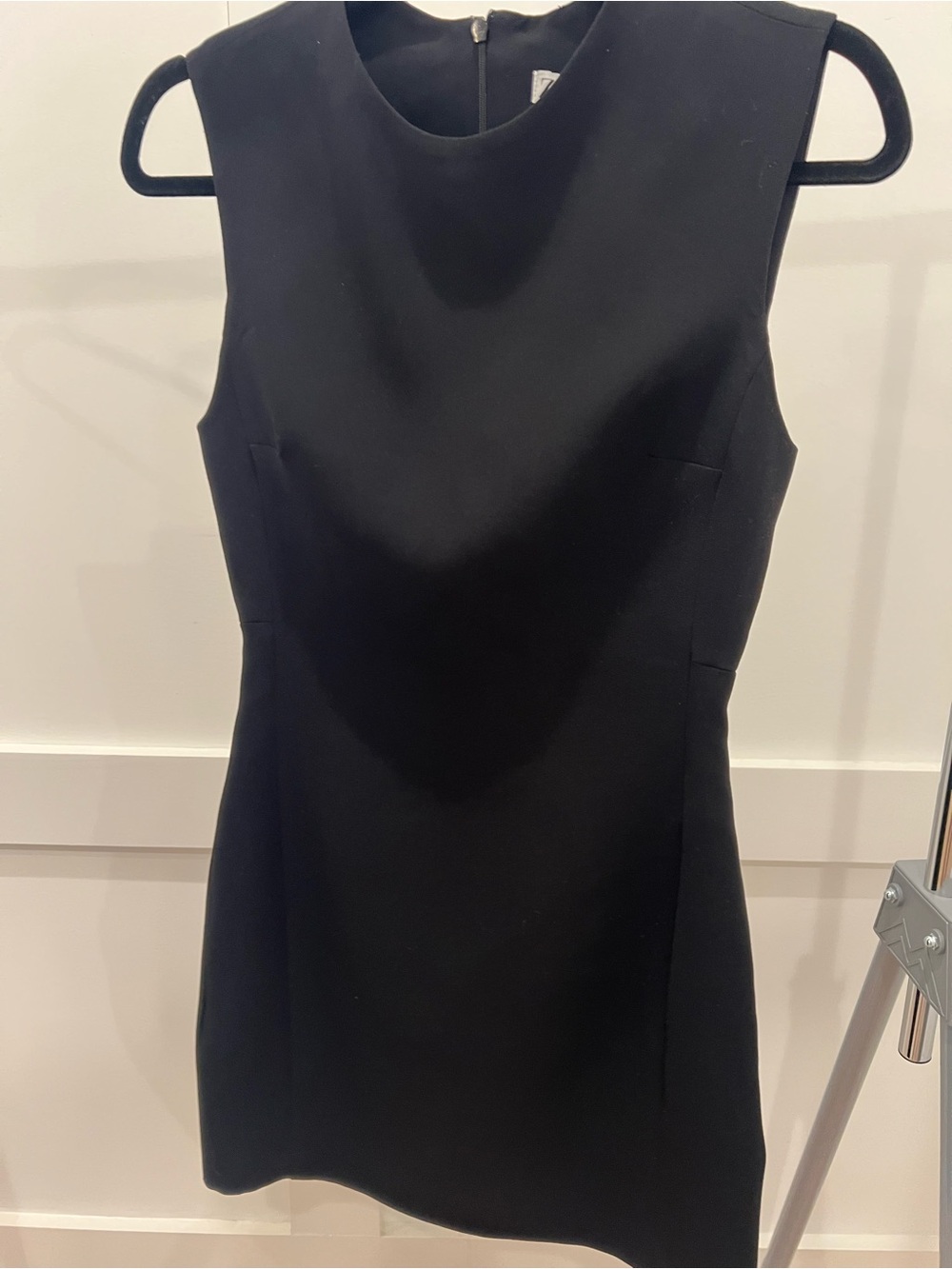 Zara Black Sleeveless Sheath Dress